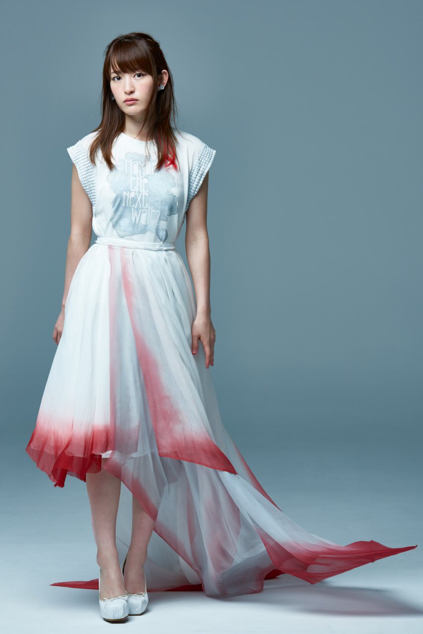  p>小松未可子 i>(こまつ みかこ;komatsu mikako) /i>,1988年11月11