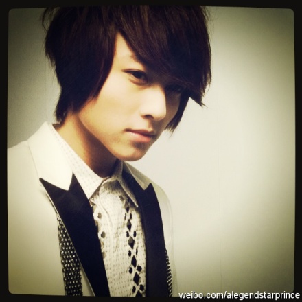 艺名王子(prince),1989年4月14日出生于台湾,中国台湾男歌手,演员