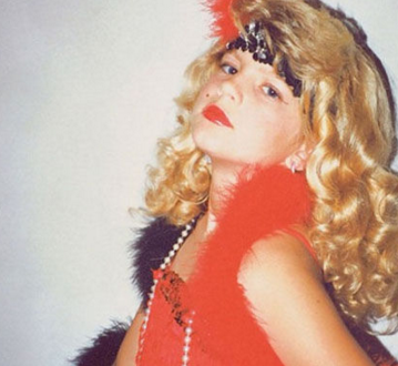  p>菲姬 i>(fergie) /i>,本名史蒂丝·安·弗格森 i>(stacy ann