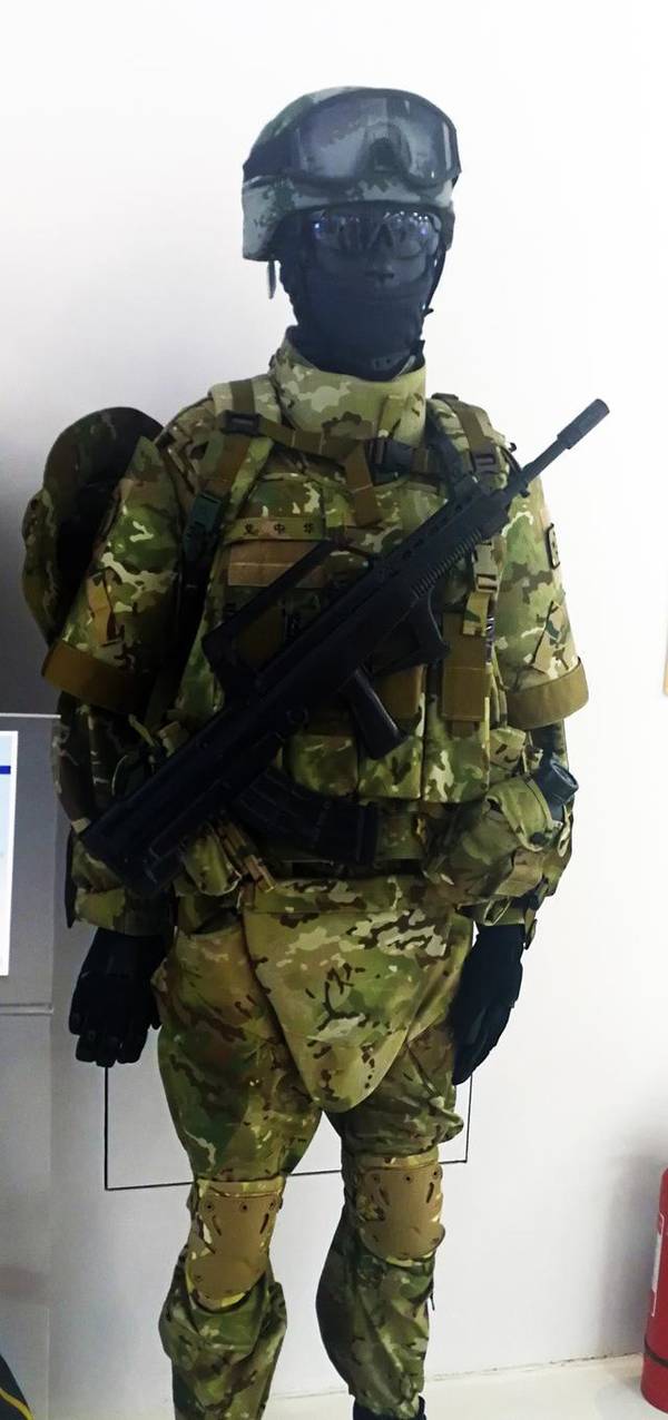 行具是指单兵用于携带武器装备, a target="_blank" href="/item/生活