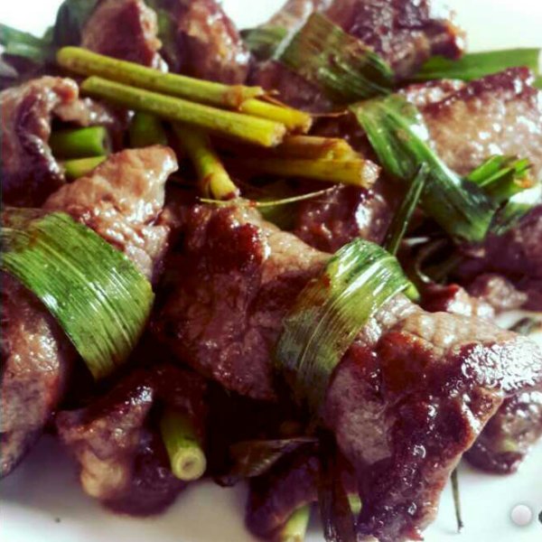 香茅姜黄炒牛肉