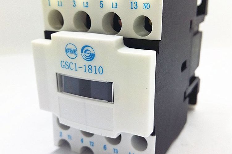  p>gsh1转换开关适用于交流50hz,额定电压690v,在ac-21a使用类别下