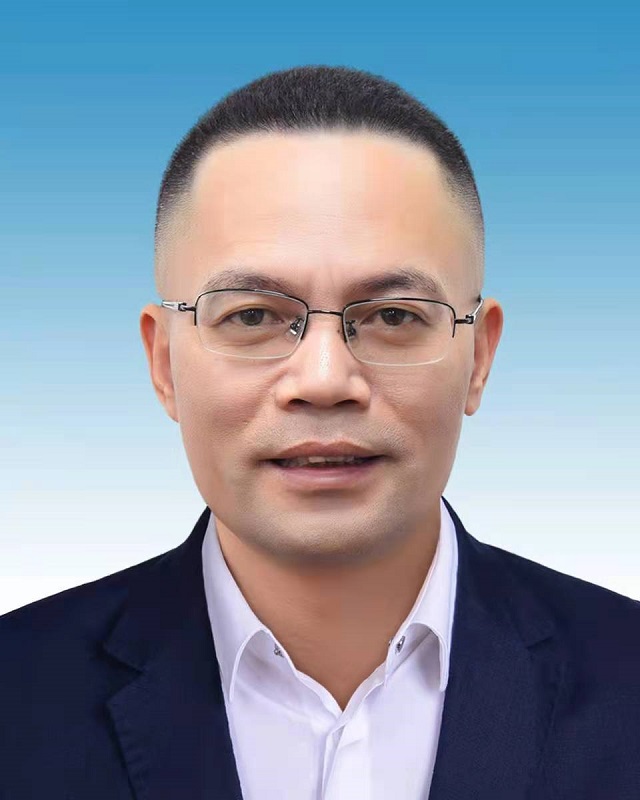  /p> p>现任福建省福清市人民政府党组成员. /p>