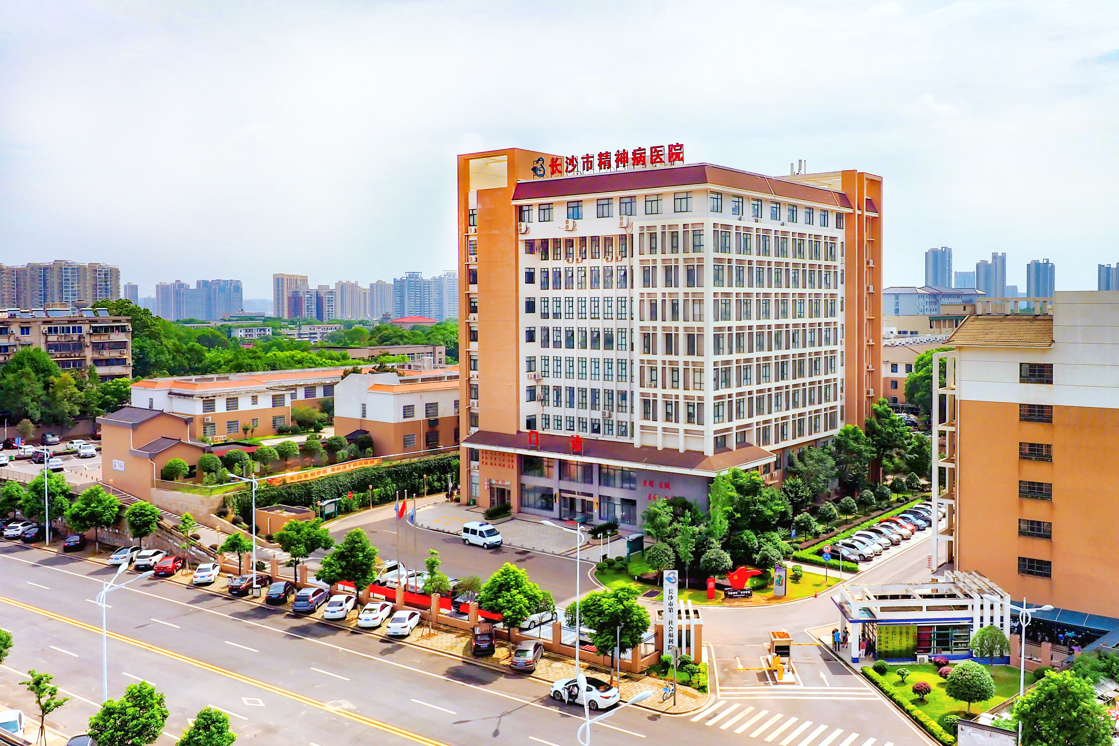 广东省公立精神病医院(广东省公立精神病医院有几家)