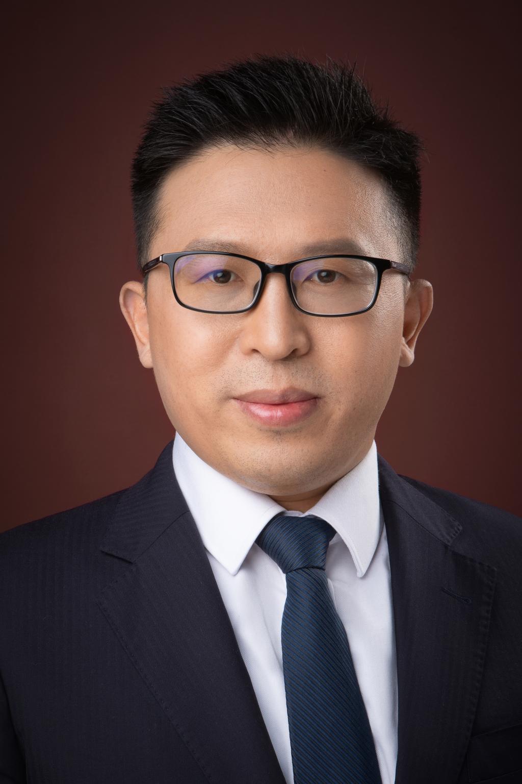 周鹏