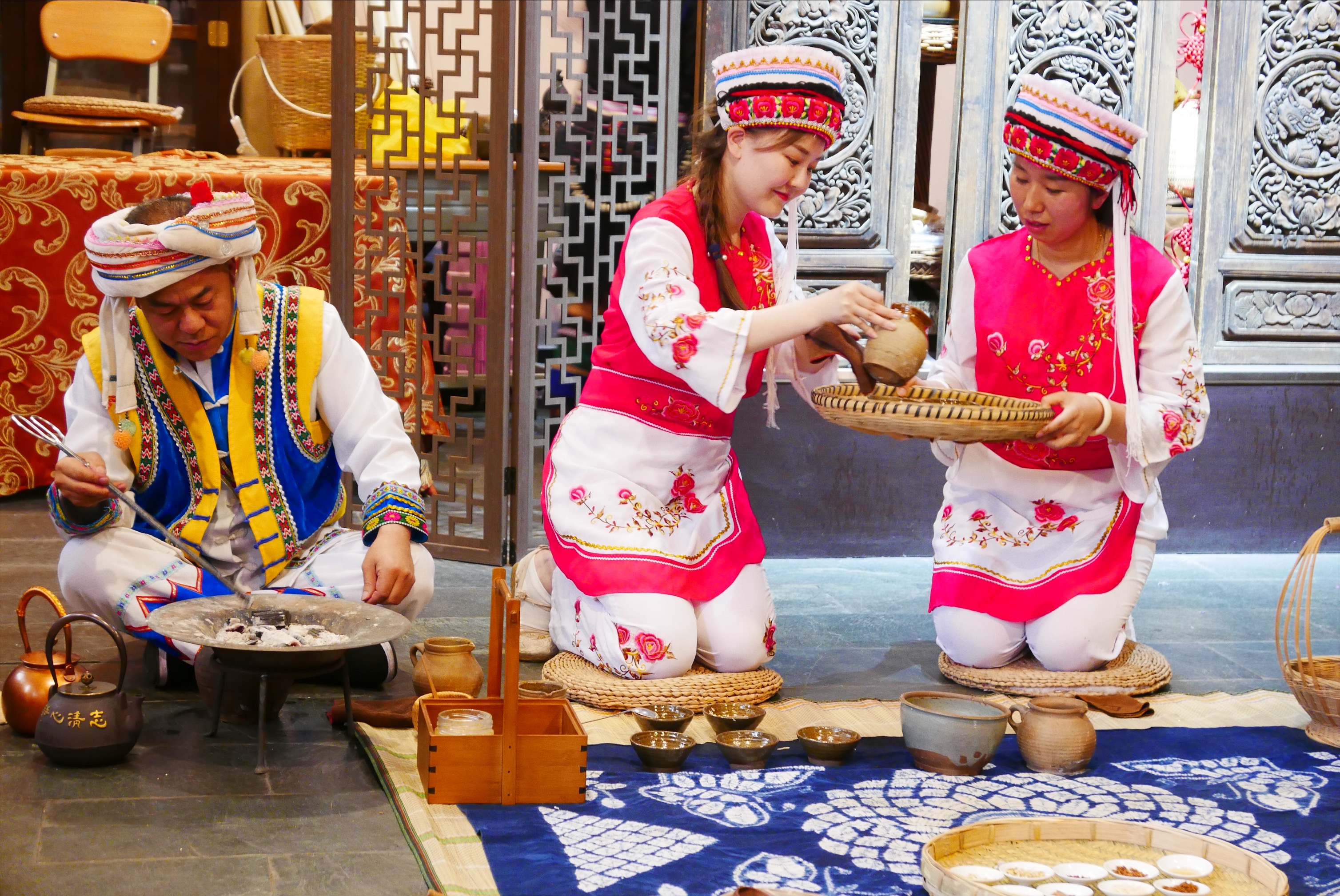 茶俗(白族三道茶)