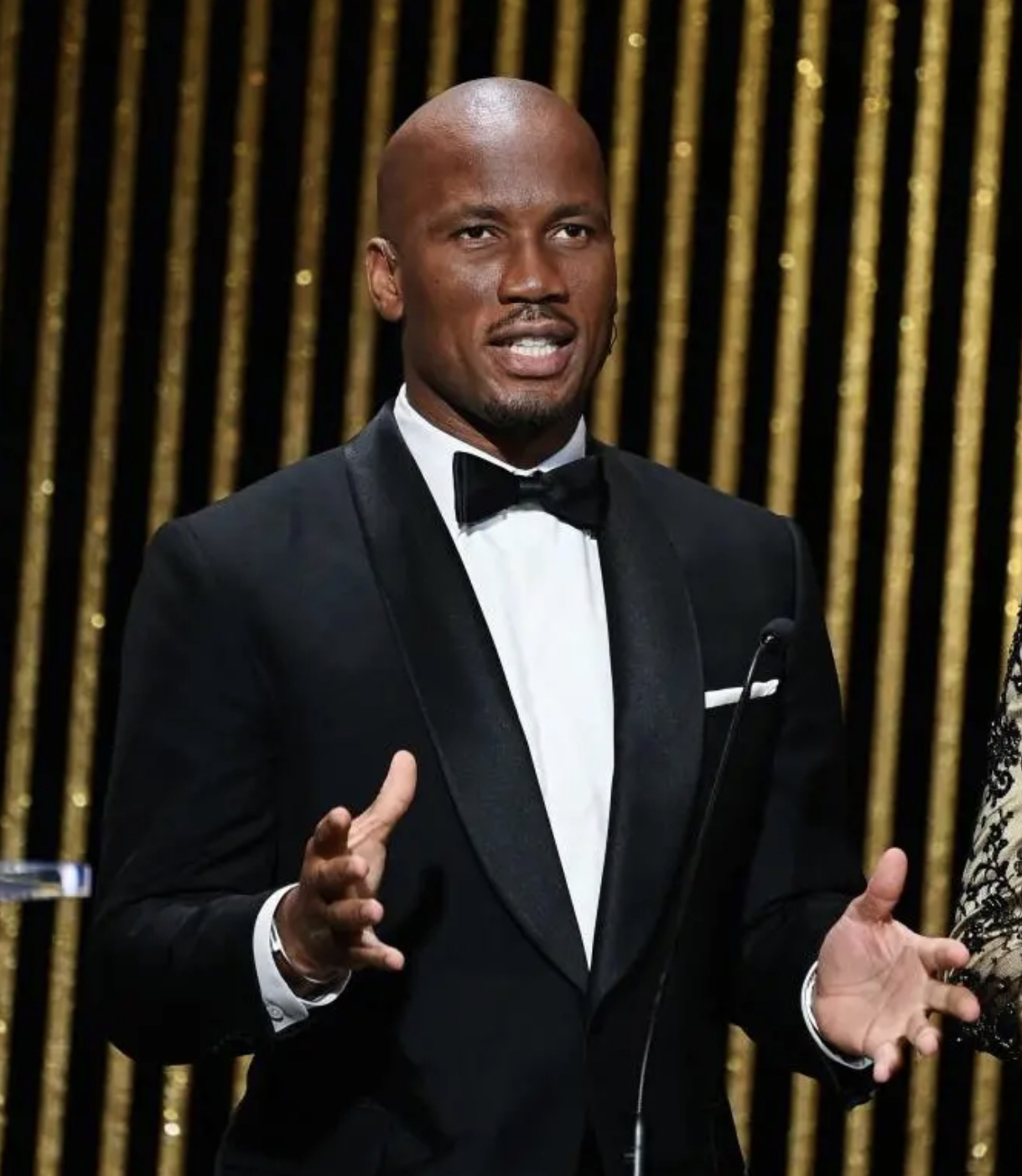  p>迪迪埃·德罗巴(didier drogba),全名迪迪埃·伊夫·德罗巴