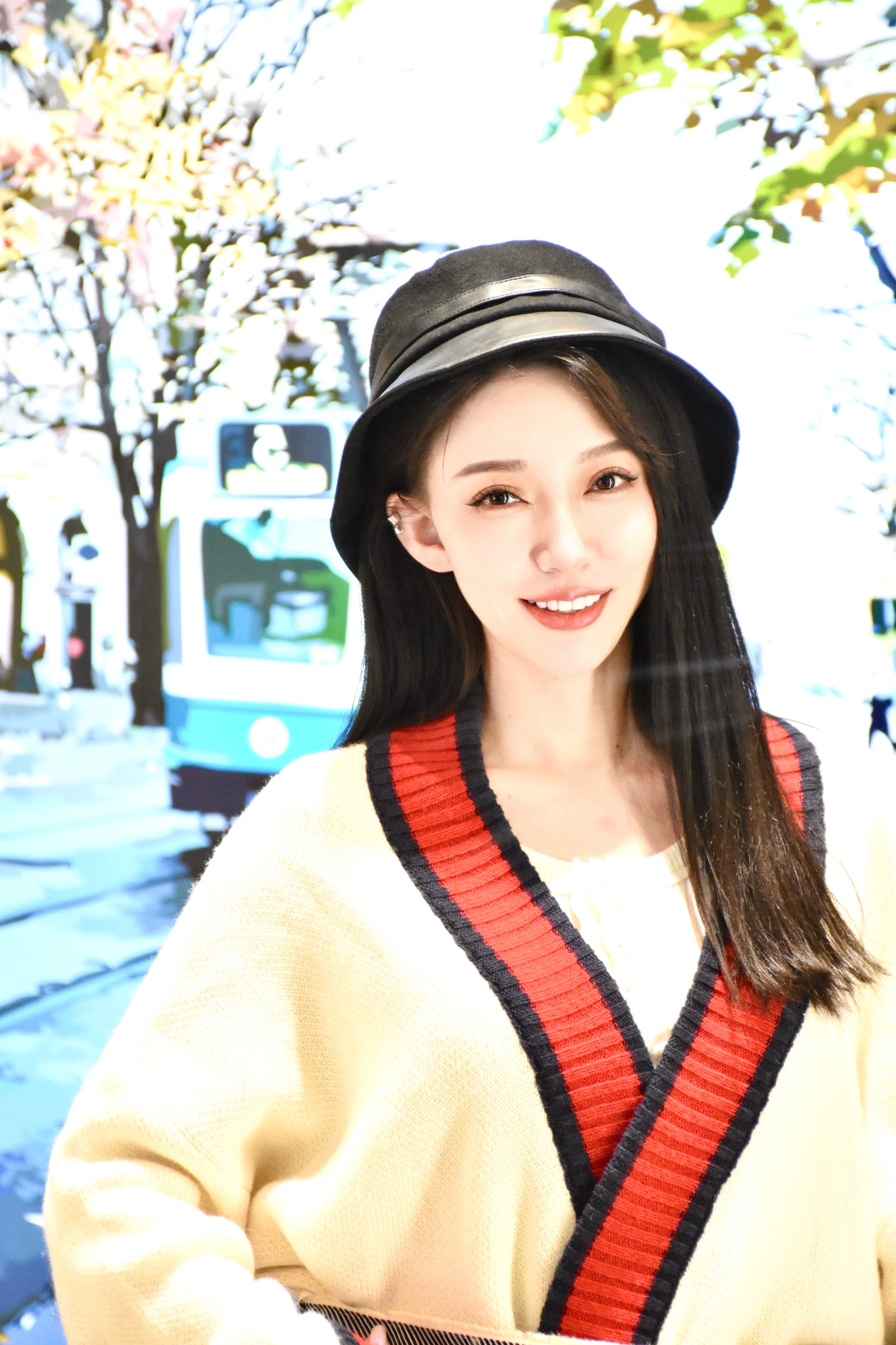  p data-id="gncn7y8plm">王小萌,出生于 a