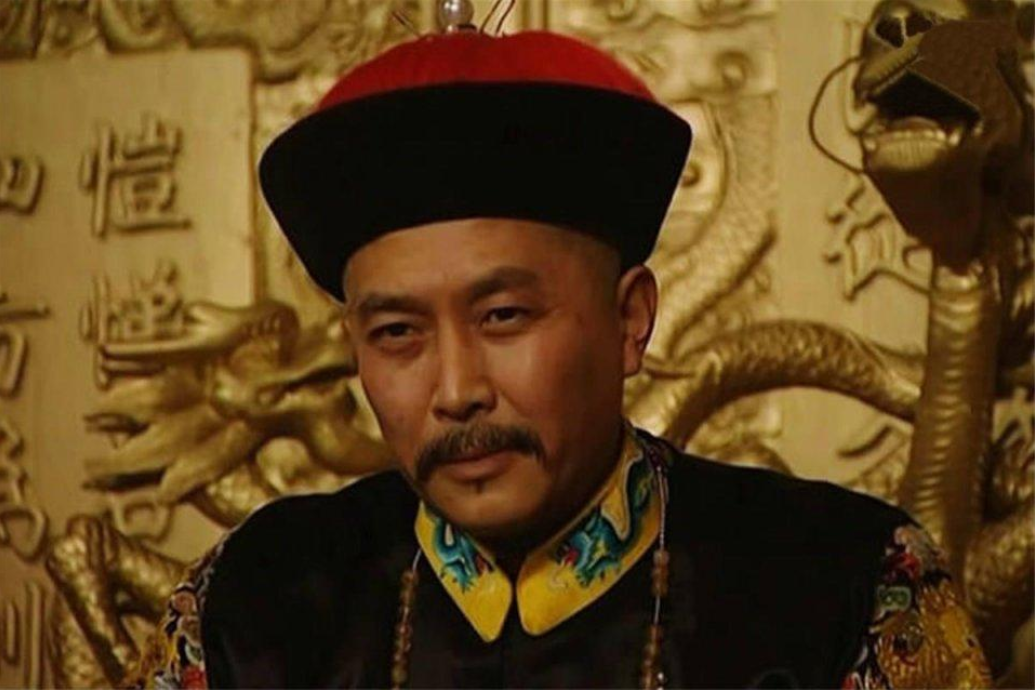雍正王朝唯一的皇兄，胤祉两次被打入冷宫，为何被雍正囚禁至死？_百科TA说