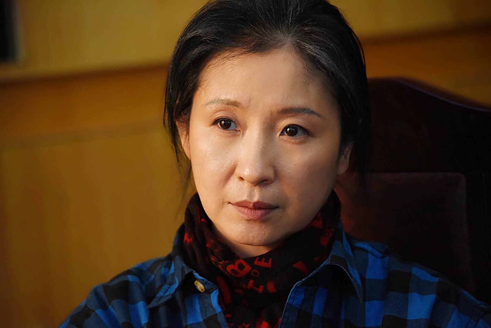  p data-id="gnbsh1h4ej">红花,1月9日出生于中国大陆,中国内地女演员