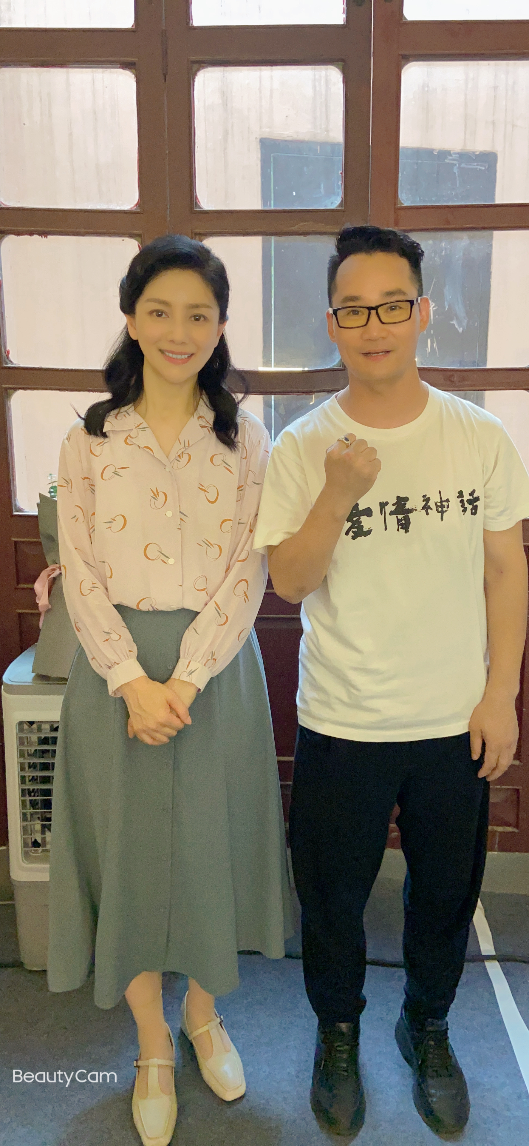 曾参演电影《 a target="_blank" href="/item/暴雨梨花/12005294"