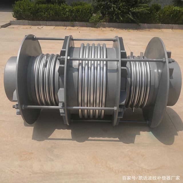 bqyp型曲管压力平衡补偿器