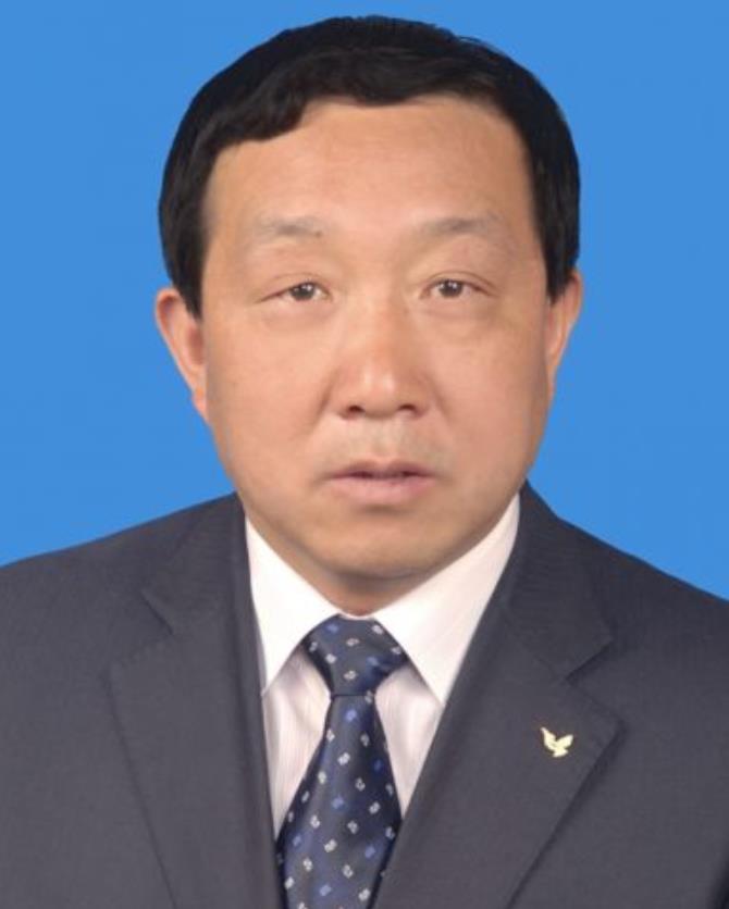  /p> p>现任甘肃省会宁县委书记,一级调研员. /p>