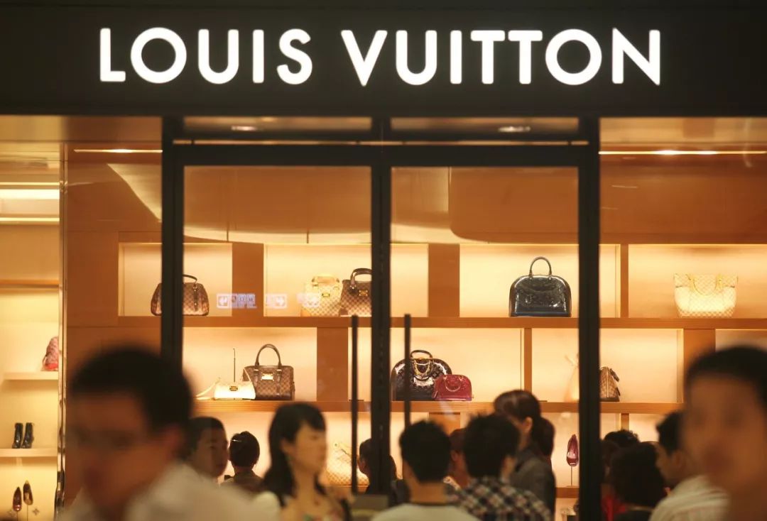 拟145亿美元收购蒂芙尼LVMH集团扩张版图或再添一员_百科TA说