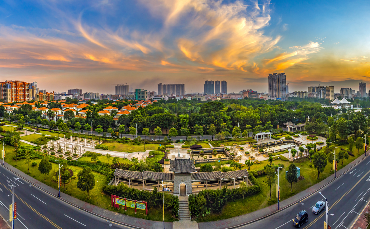 园洲学生快餐500元3小时：校园餐饮新模式的深度解析