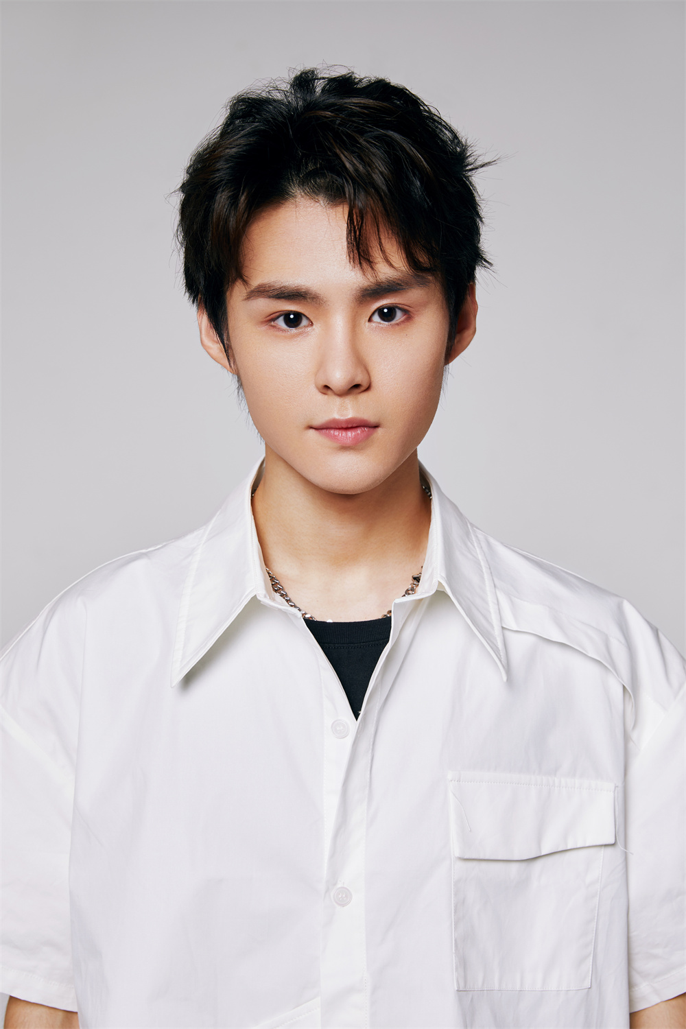  p>李和宸,1999年5月6日出生于河北省石家庄市,中国内地影视男演员