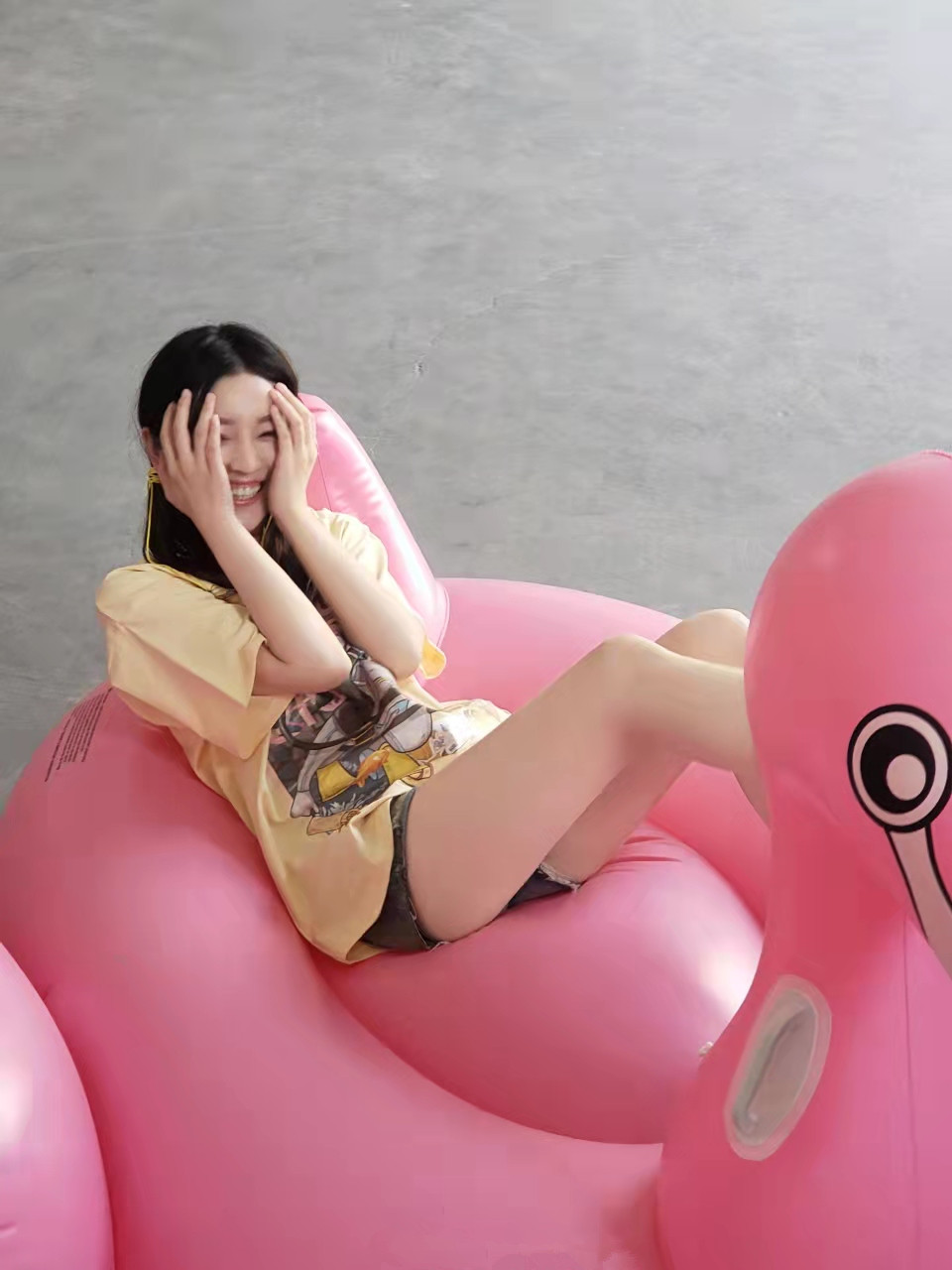 id="gnx2qpxkjc">何花,5月19日出生于湖北省十堰市,中国内地女演员