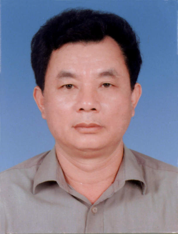 现任海口市美兰区大致坡镇委副书记,镇长[br/] [br/] /p>