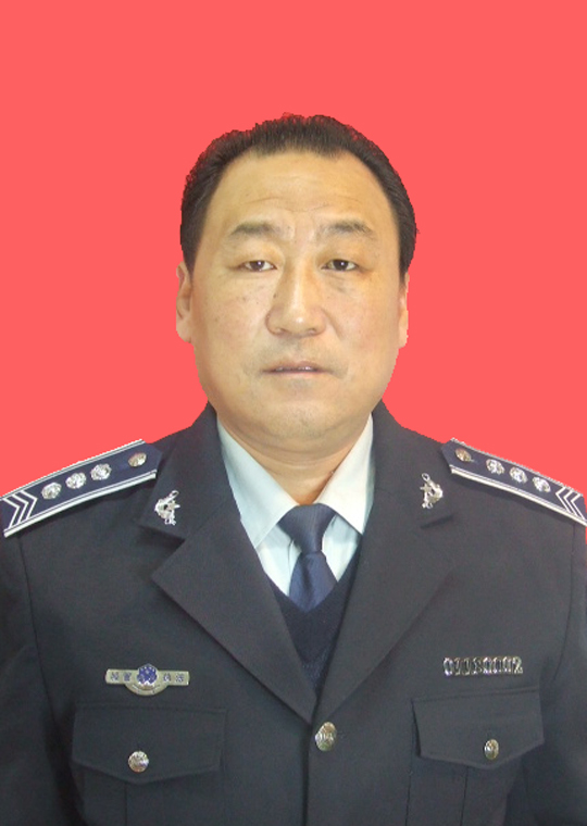  p>陈柏秋,男,1960年7月出生,汉族,现任延庆县城管大队党委书记. /p>