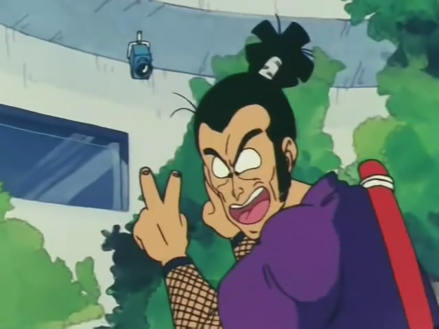  p>紫军曹(ムラサキ曹长),又名村崎忍者,台版译为林崎上士.