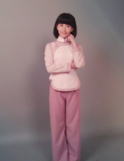  p>《忍冬艳蔷薇》是由王伟廷,王淑志执导, a target="_blank" href="