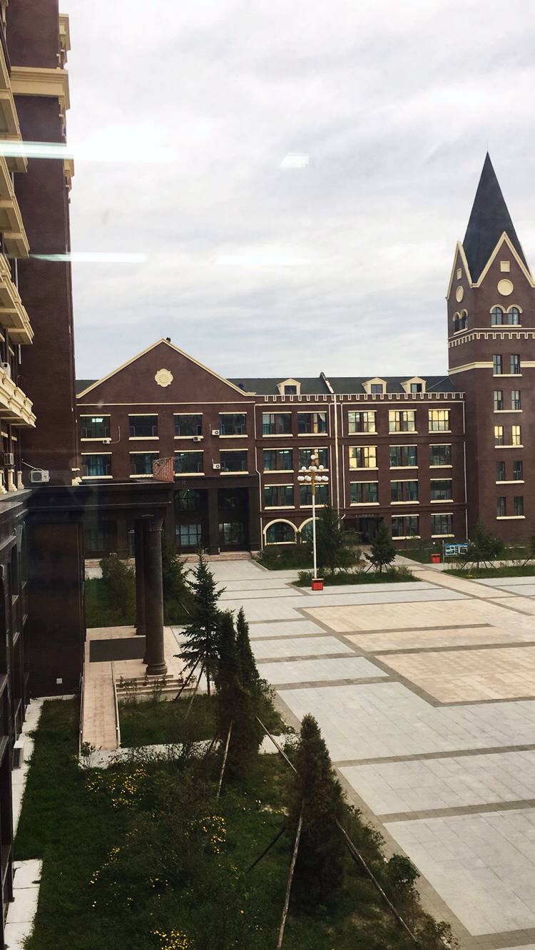 data-lemmaid="6615613">大庆实验中学二部 /a> 是黑龙江省重点中学