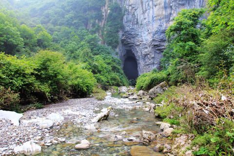 龙桥暗河