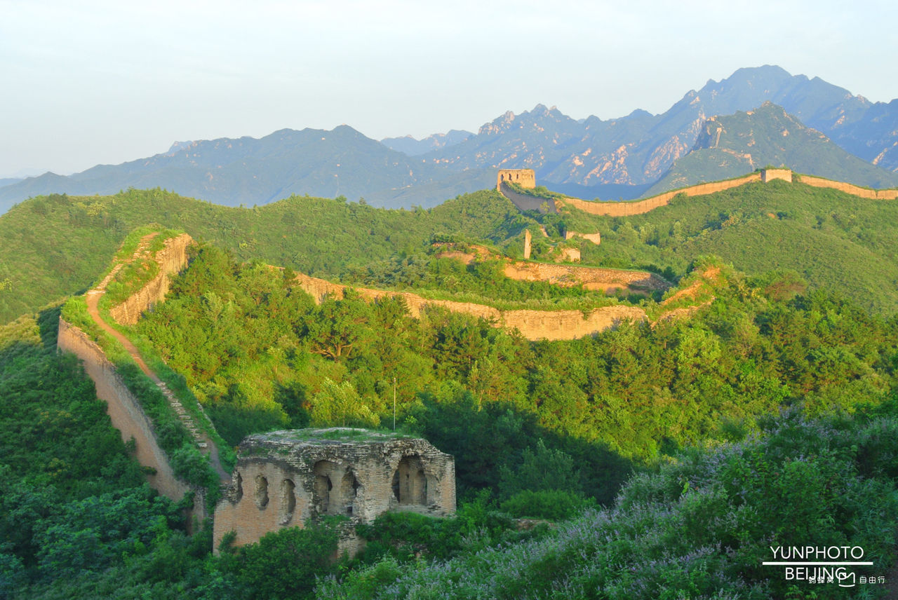  p>古北口长城是中国 长城史上最完整的长城体系.