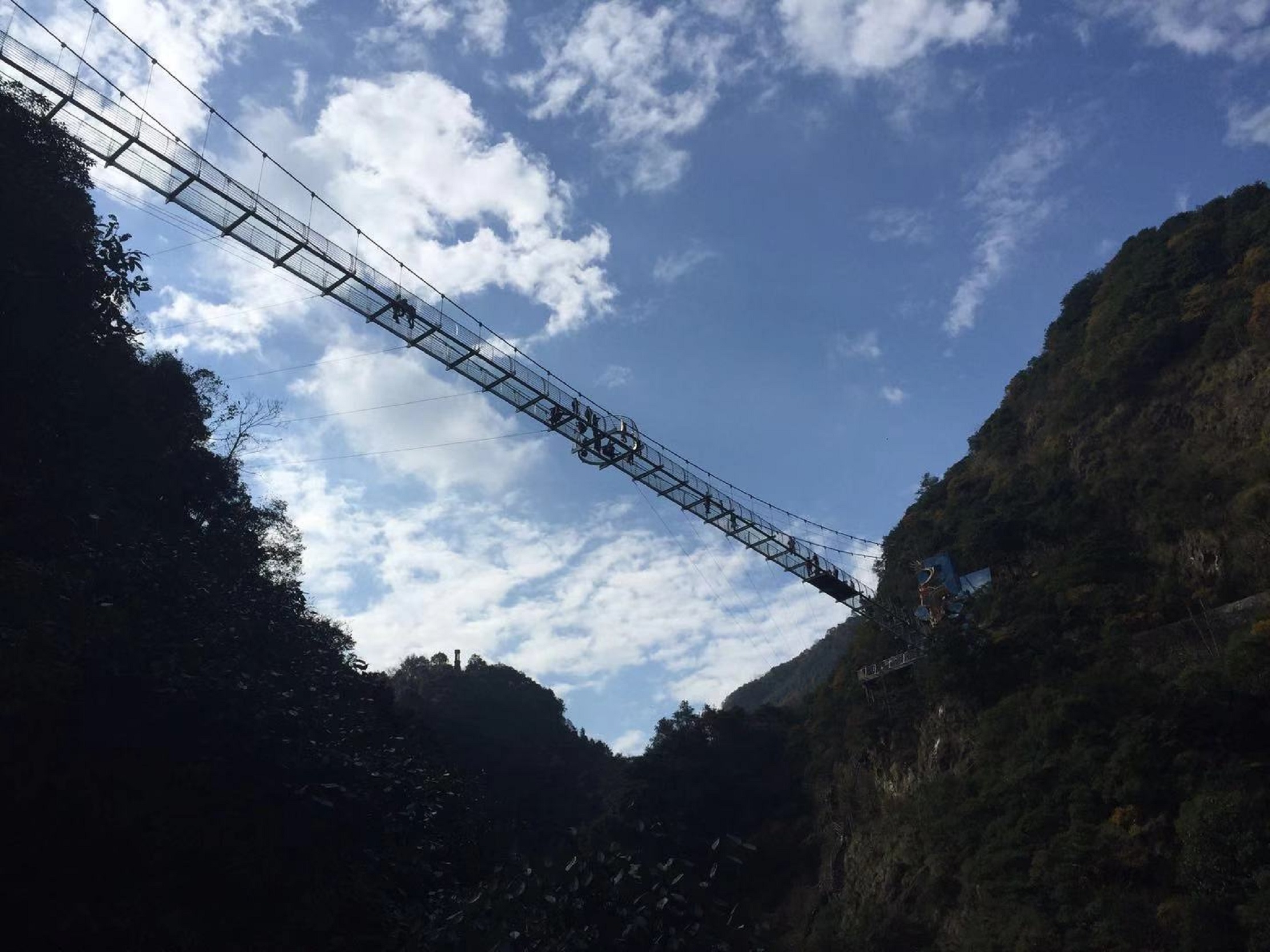 市/5901093" data-lemmaid="5901093">宁波市 /a>鄞州区龙观乡境内,距