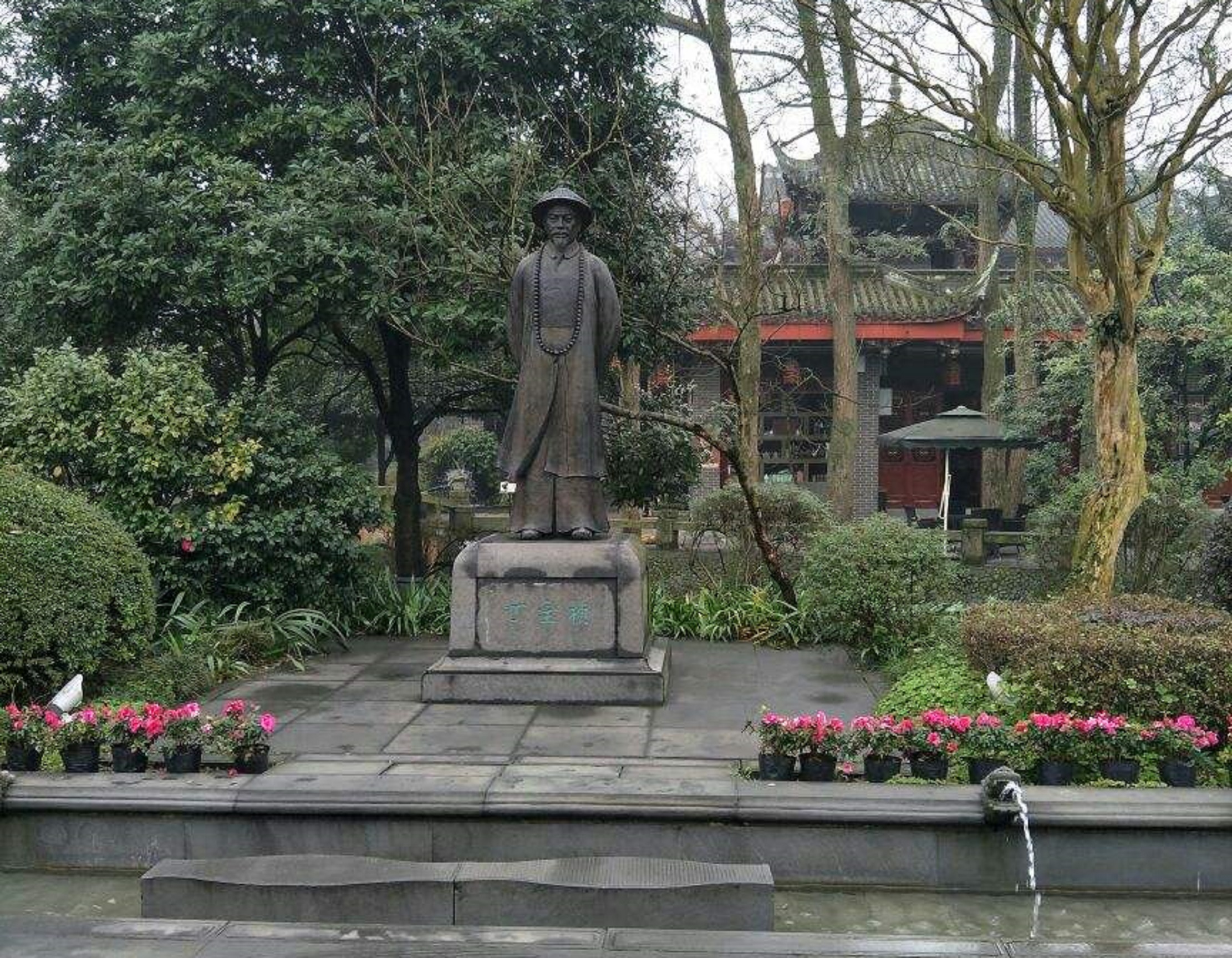 都江堰离堆公园