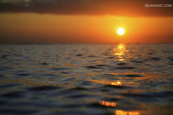 ">瓦胡岛(oahu), a target="_blank" href="/item/夏威夷群岛/958690"