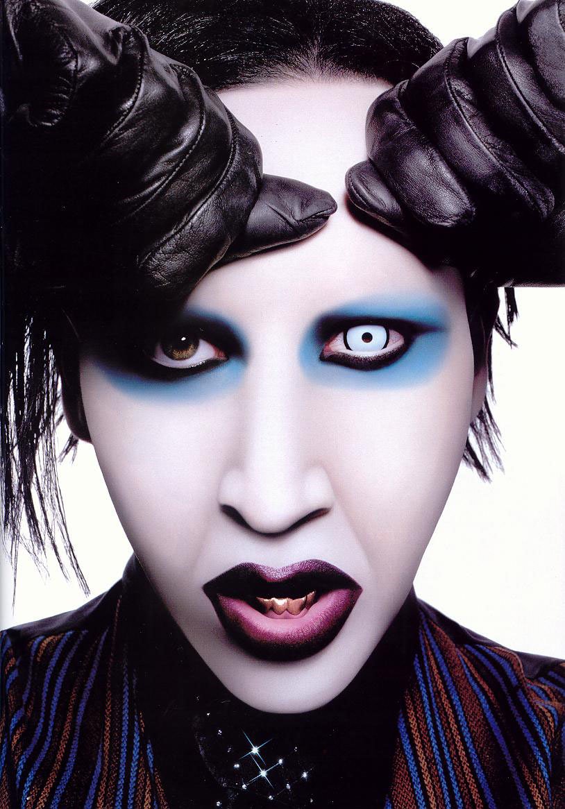  p>玛丽莲·曼森(marilyn manson),1969年1月5日出生于美国 a target=