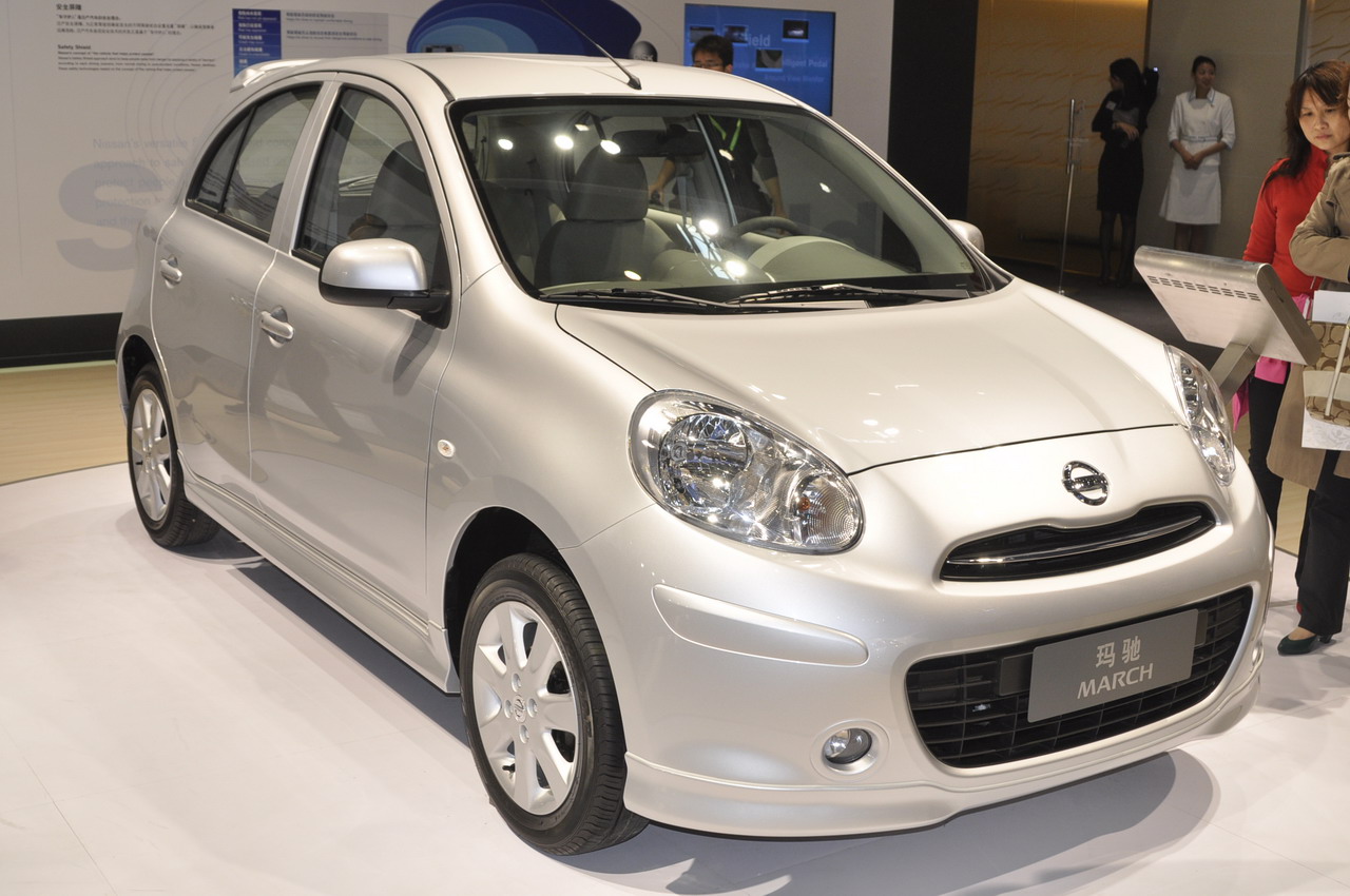 东风日产march