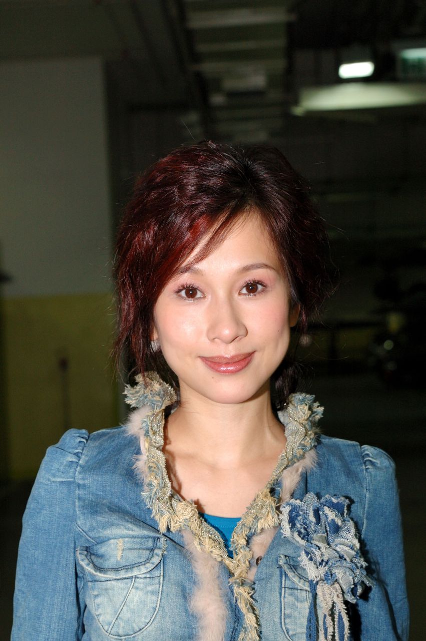  p>文颂娴,1976年7月20日出生于中国香港,演员,前香港亚洲电视及 a