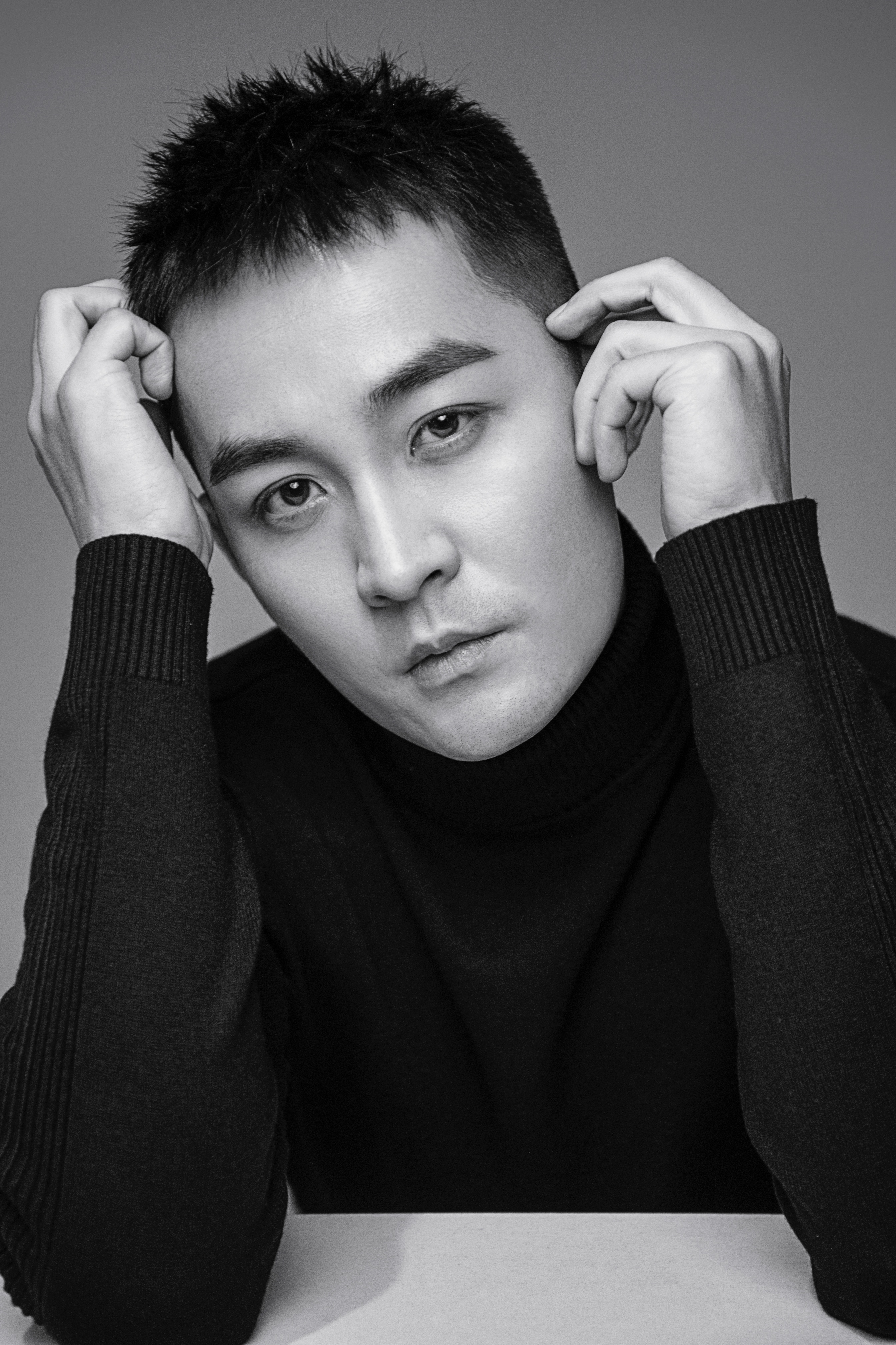  p>张粟,1987年9月24日出生于安徽省合肥市,中国内地影视男演员,毕业