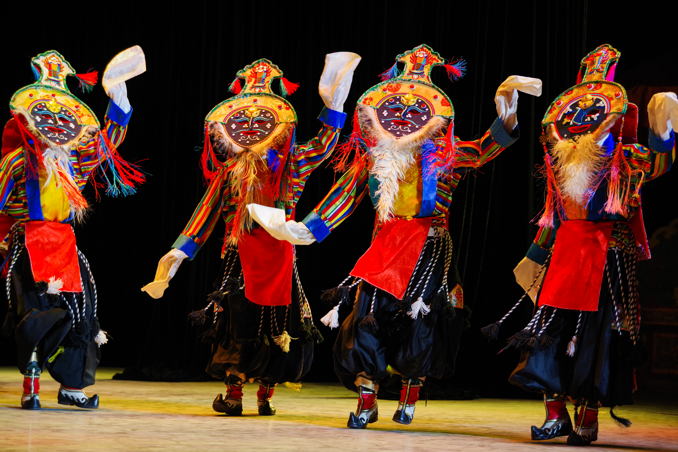 p>藏戏(英语:tibetan  opera,藏语:         