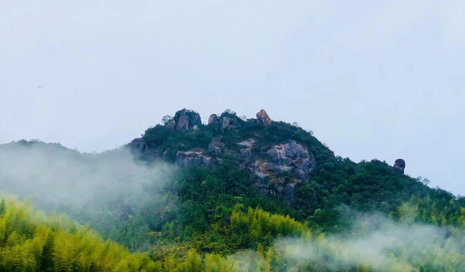  p data-id="gnarq8al66">乌石村地处达埔镇西南部,与安溪湖头镇下坑