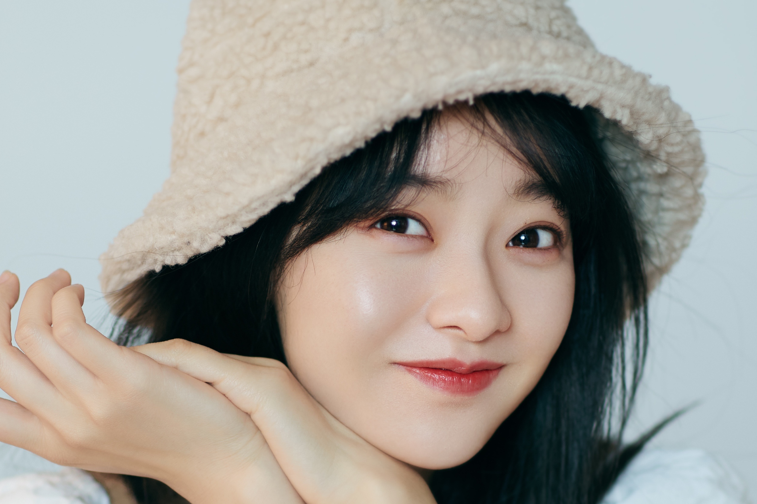 ">王丽娜,曾用名十七,1999年3月23日出生于黑龙江省,中国内地女演员