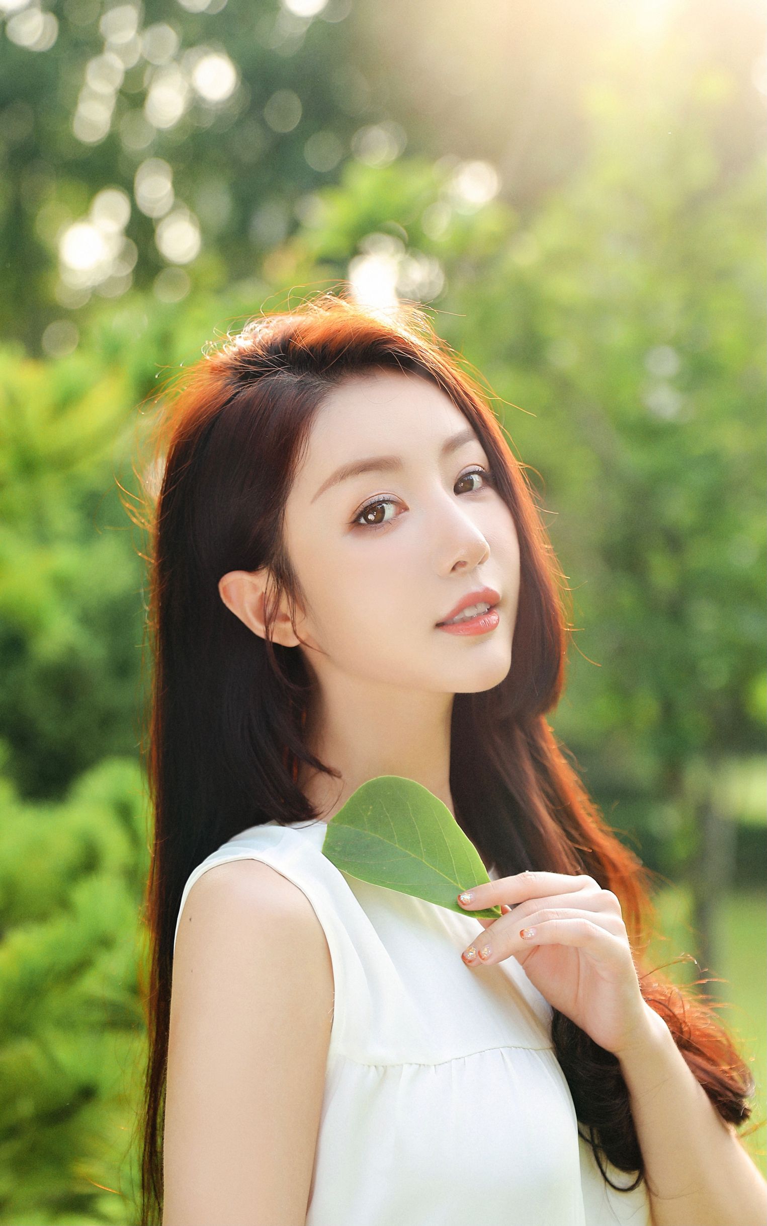  p data-id="gnbhpd05j8">上淇,1996年出生于福建省,中国内地女演员.