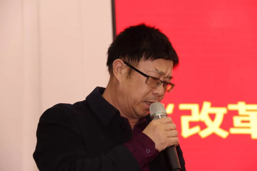  p>郭文革,男,中共党员,中学语文 a target="_blank" href="/item