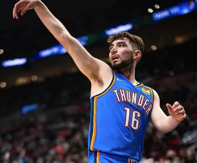  p data-id="gnbrkut856">泰·杰罗姆(ty jerome),全名泰·杰里米