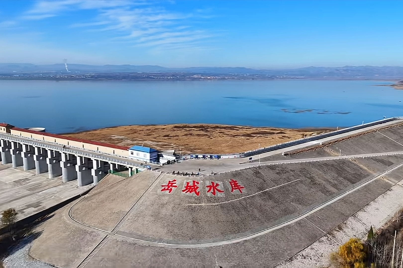 岳城水库