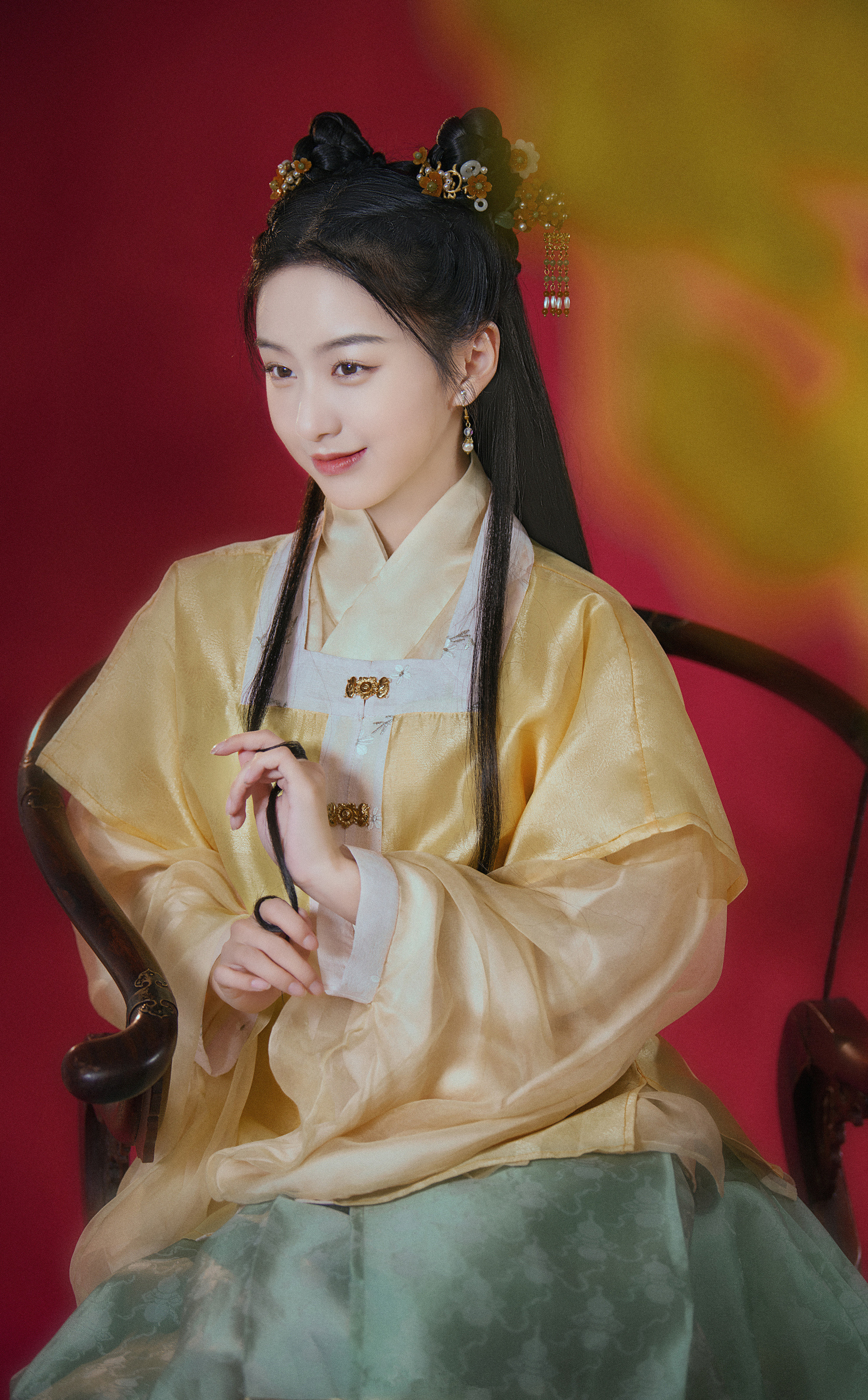  p data-id="sukuhdycftii">包上恩,2002年5月2