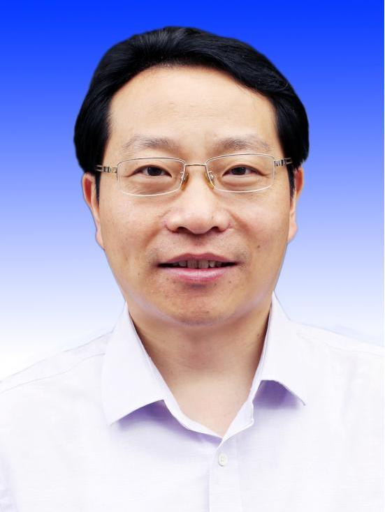  p>王占峰,男,回族,1973年1月出生,安徽涡阳人,省委党校研究生学历