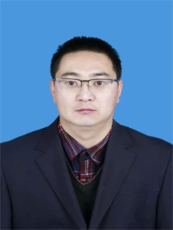 男,汉族,甘肃静宁人,本科学历,中共党员,现任司桥乡党委副书记,乡长