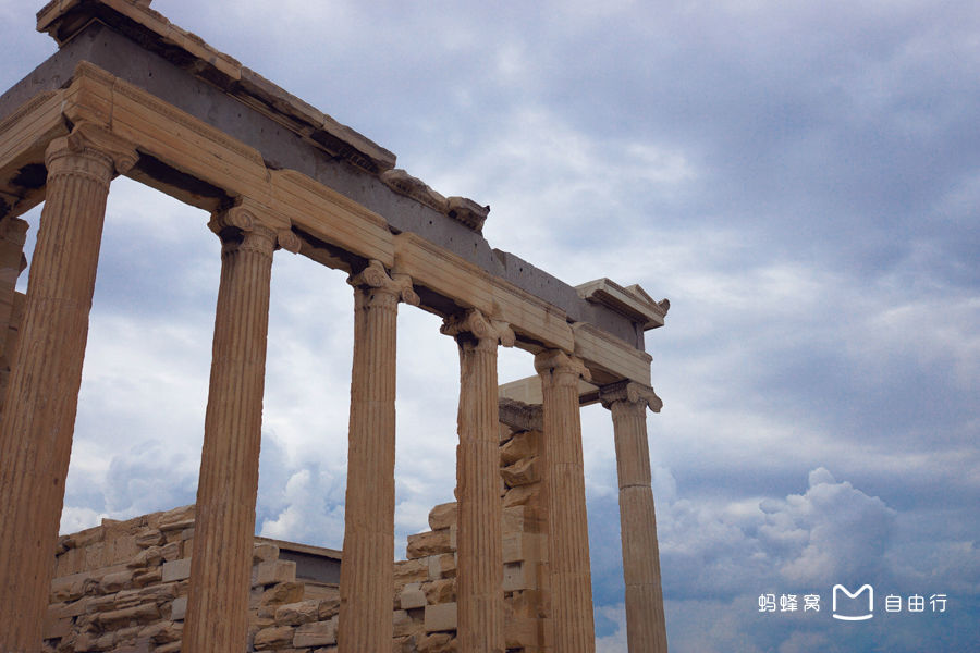  p>雅典娜胜利神庙(temple of athena nike) 建于公元前449-前421年