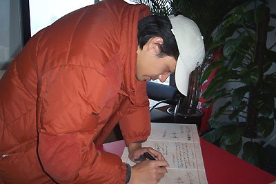 王梓（前上海东方卫视主持人、演员）_百度百科