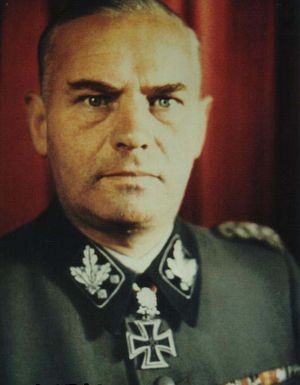 党卫队副总指挥兼武装党卫军上将,1896年5月23日出生在 a target="