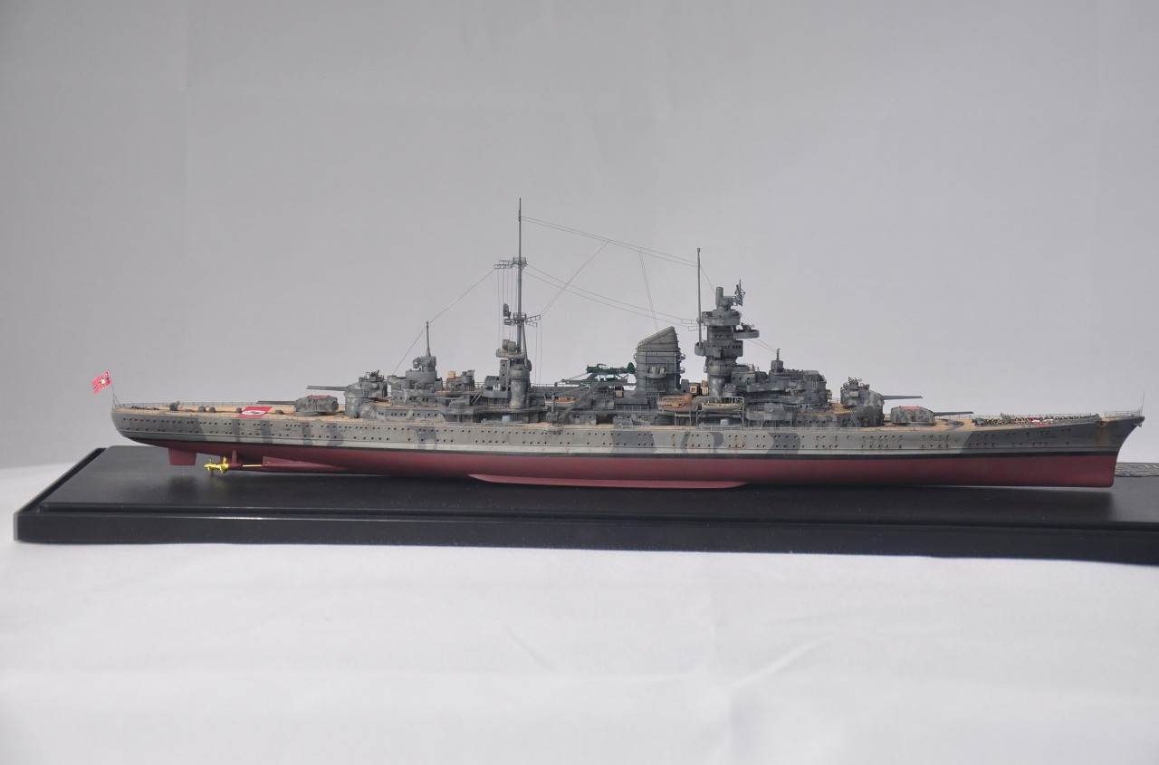  p>希佩尔海军上将级重巡洋舰(德文:admiral hipper klasse schwere