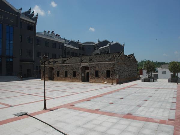 红安七里坪革命遗址